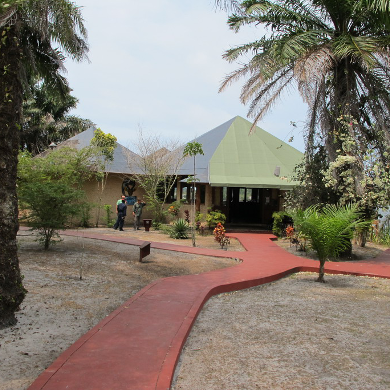 LOANGO LODGE